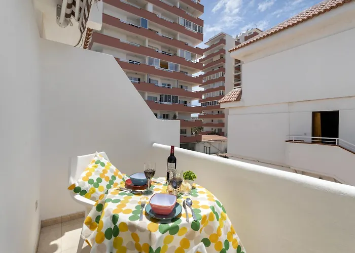 Sun And River * Arona